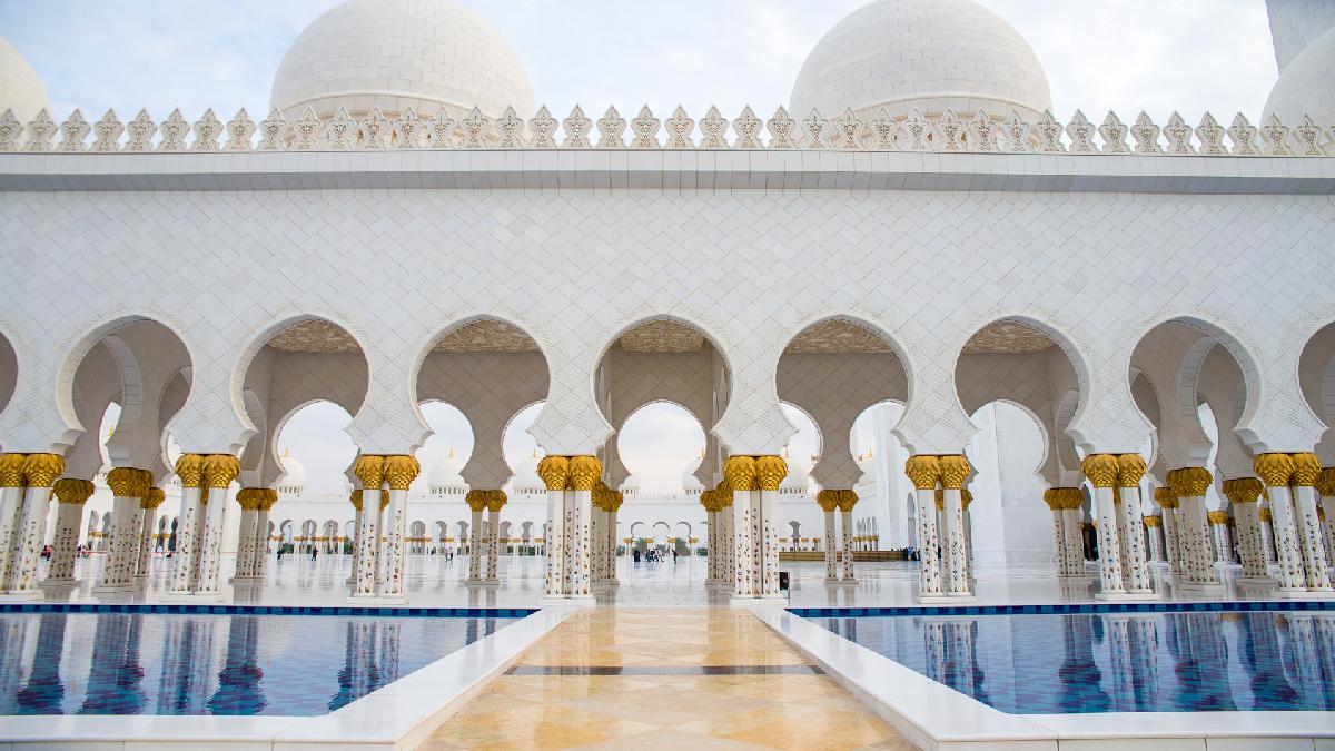 Abu Dhabi - Zájed sejk mecset