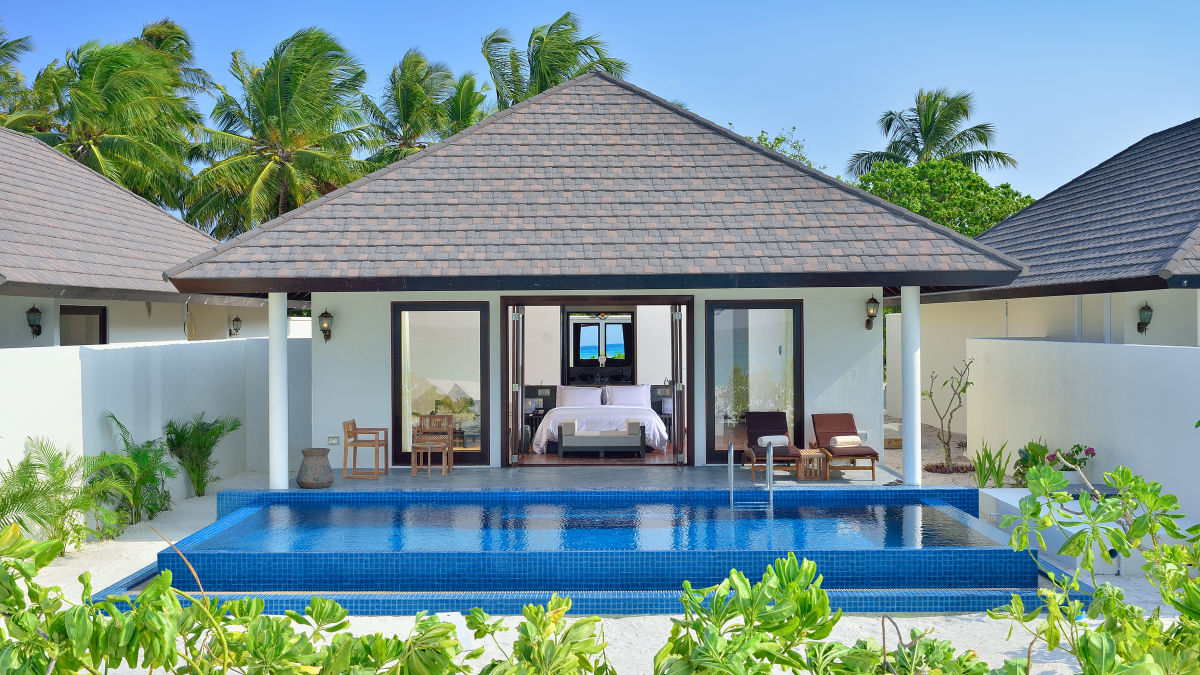 Sunset pool villa