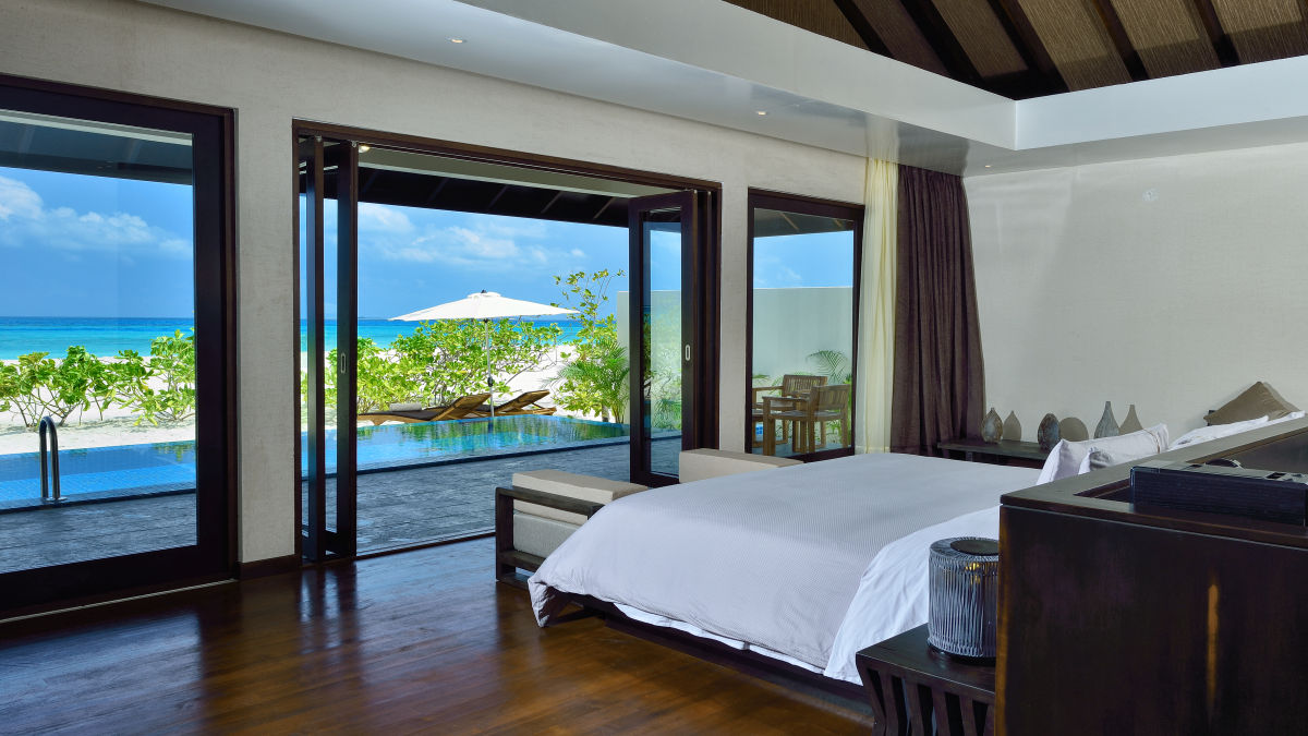 Sunset pool villa