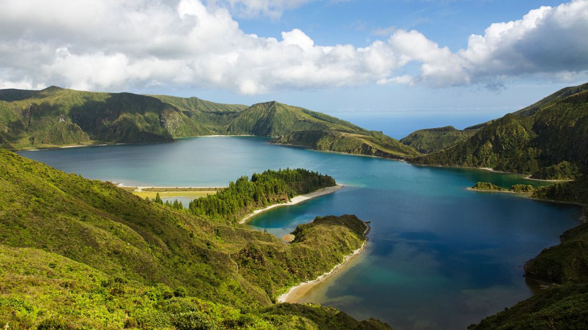 Lagoa da Fogo