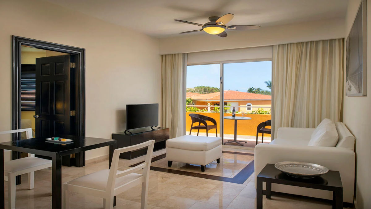 Privilege Romance Suite