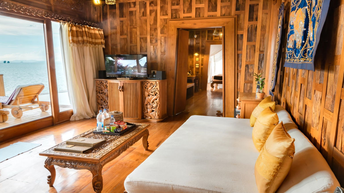 Seawater Pool Villa Plus