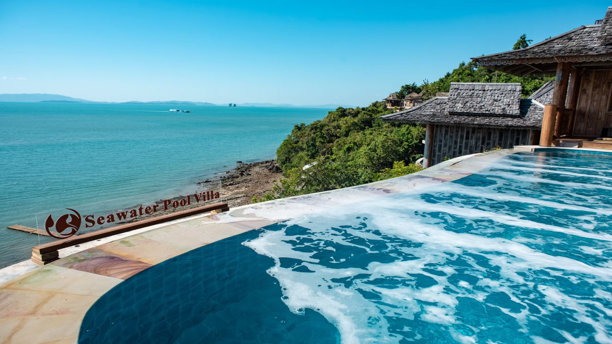 Seawater Pool Villa Plus