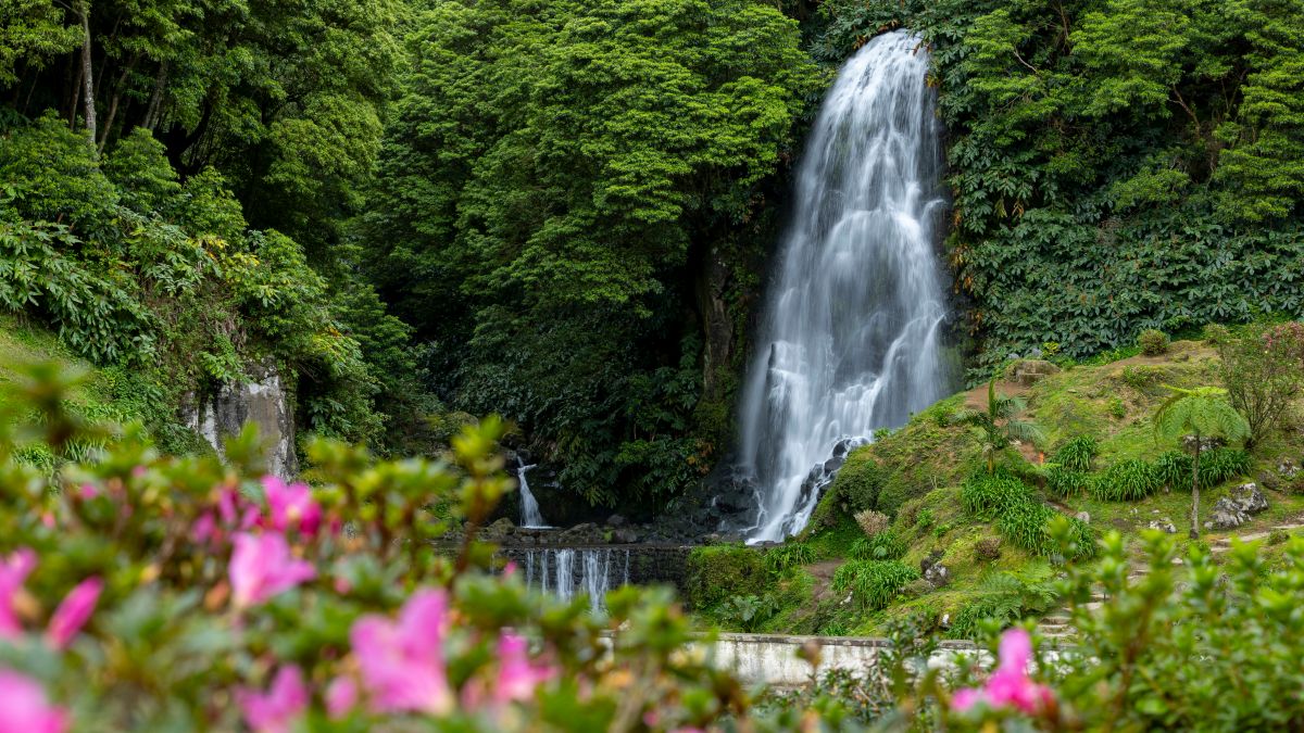 Ribeira dos Caldeirões