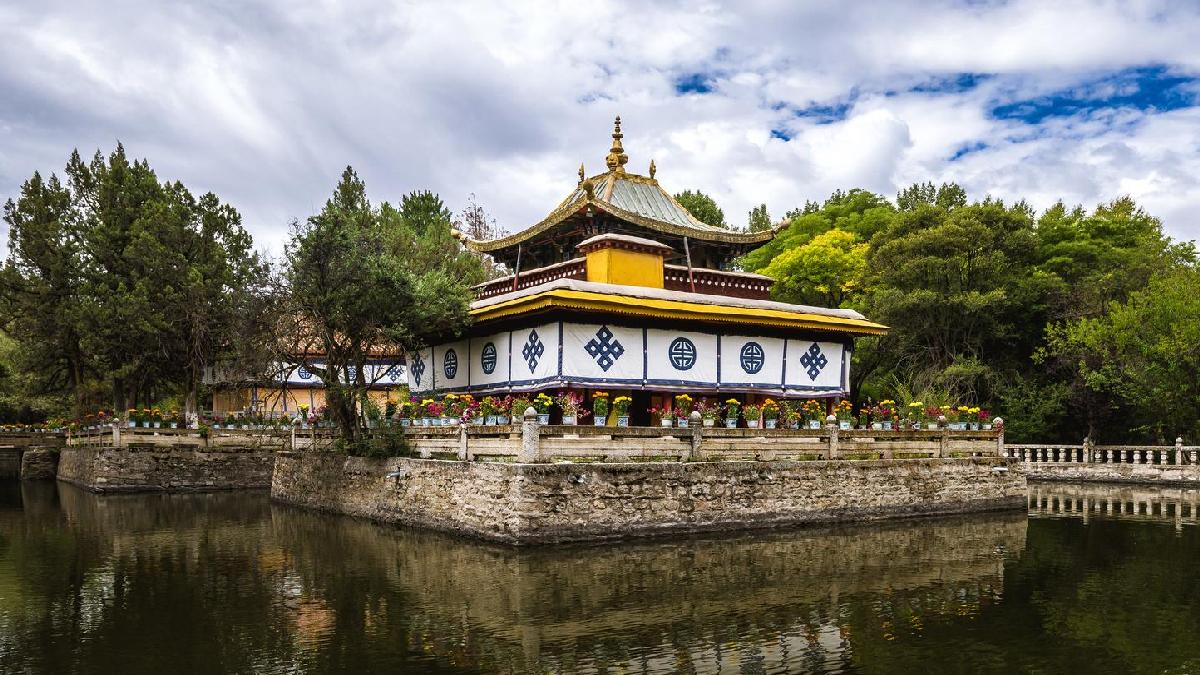 Norbulingka