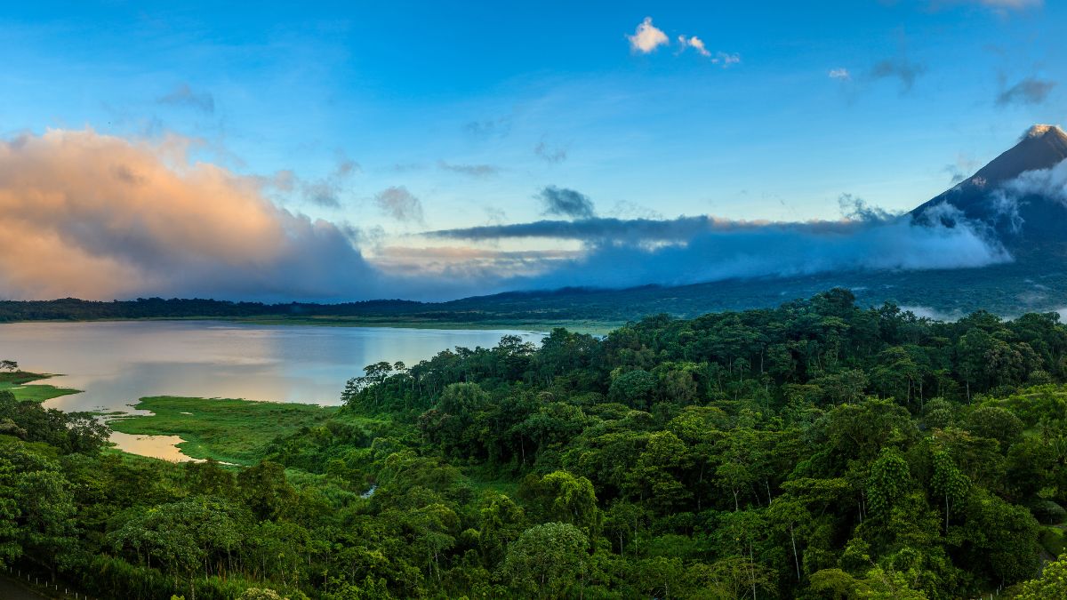 Arenal-tó