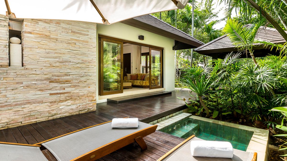 Garden Suite with Jacuzzi