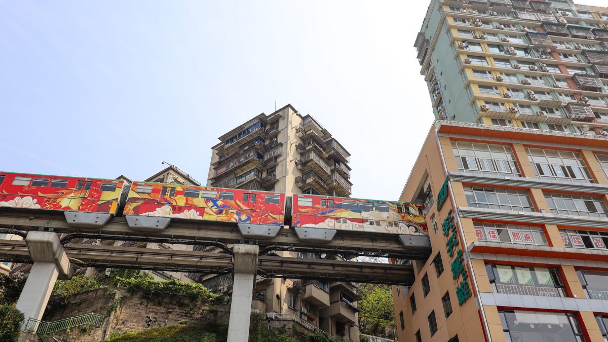 Chongqing, Liziba vasút