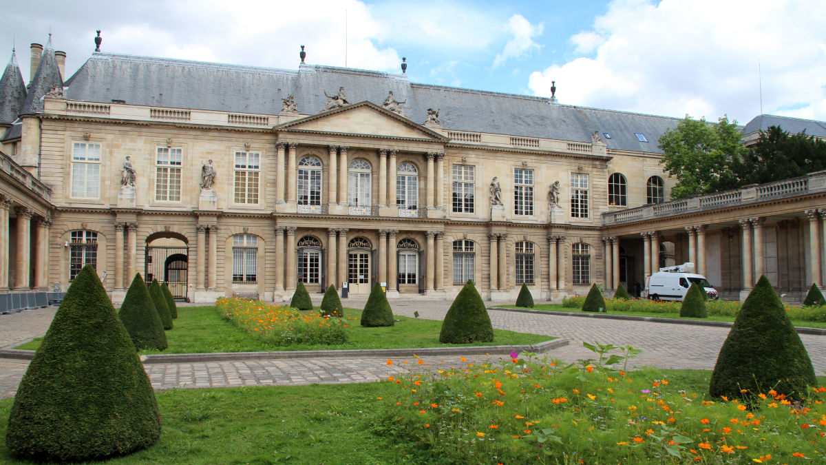 A francia hagyományok őrzője, a Marais-negyed - OTP Travel Utazási Iroda