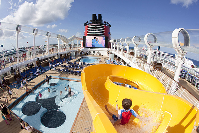 Disney Magic - Mesés vizeken