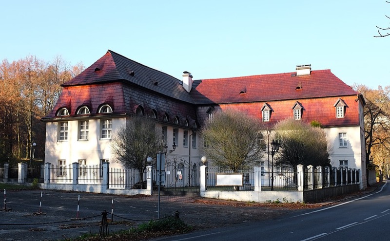 Csehország, Karlovy Vary, Poštovní Dvůr - OTP Travel Utazási Iroda