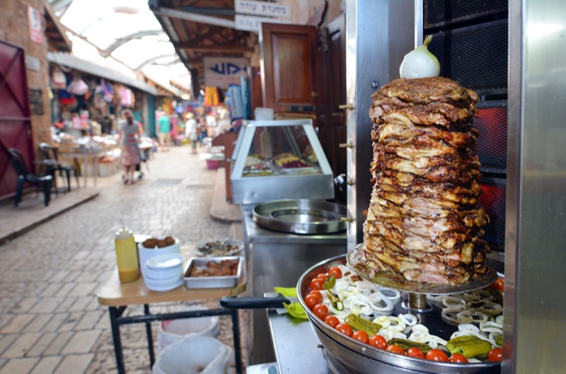 Izrael sokszínű ízei - Top 10 izraeli étel | shawarma - OTP Travel Utazási Iroda