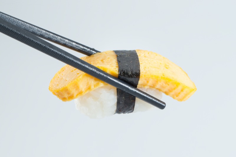 Japán ételek | Tamago nigiri szusi - OTP Travel Utazási Iroda