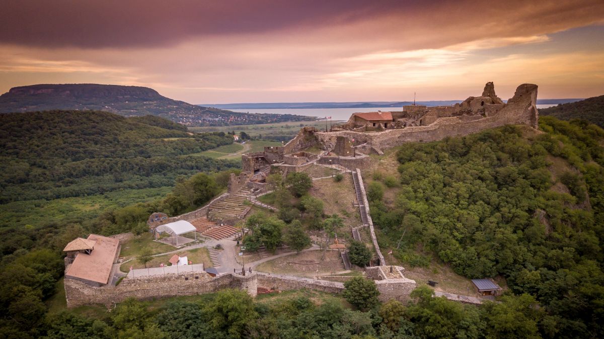 Hódíts várakat a Balaton-felvidéken - OTP Travel Utazási Iroda