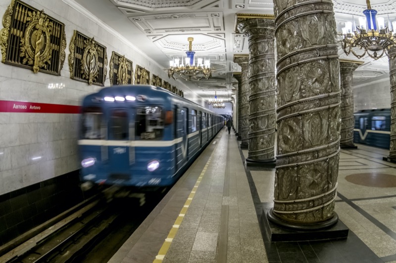 Oroszország | Szentpétervár | Metrózás Szentpérváron - OTP Travel Utazási Iroda