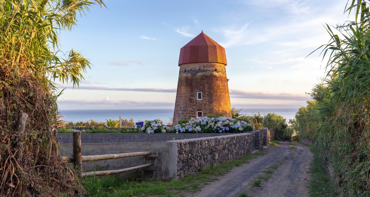 Az Azori-szigetek híres szélmalmai - OTP Travel Utazási Iroda