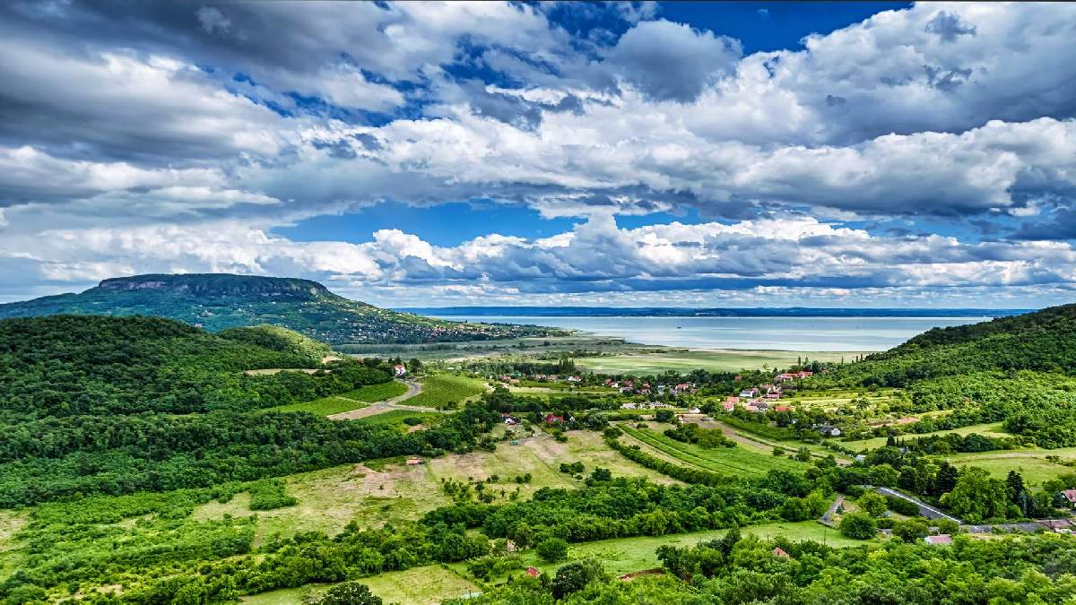 Magyarország borvidékei, balatoni borrégió - OTP Travel Utazási Iroda