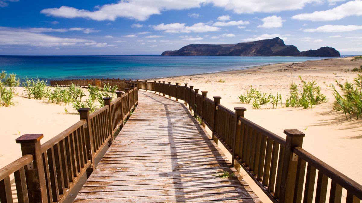 Portugália - MADEIRA - Porto Santo csoportos körutazás. Fedezze fel Portugáliát és Madeira szigetét az OTP Travel utazásán!