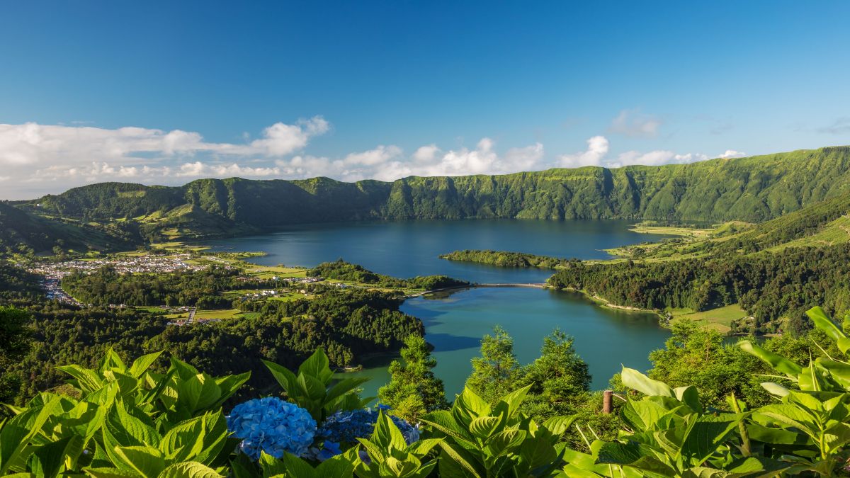 Azori-szigetek - csoportos körutazás három szigeten Sao Miguel, Faial, Pico - Portugália körutazás - OTP Travel utazási iroda